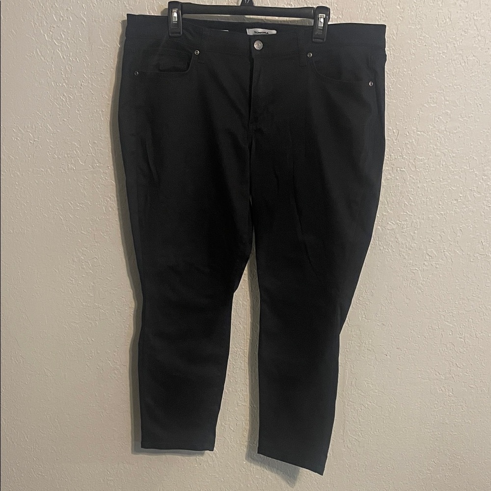 Sonoma Women's Skinny Jeans - Black